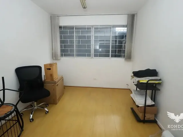 Sala à venda, no bairro Centro em Curitiba