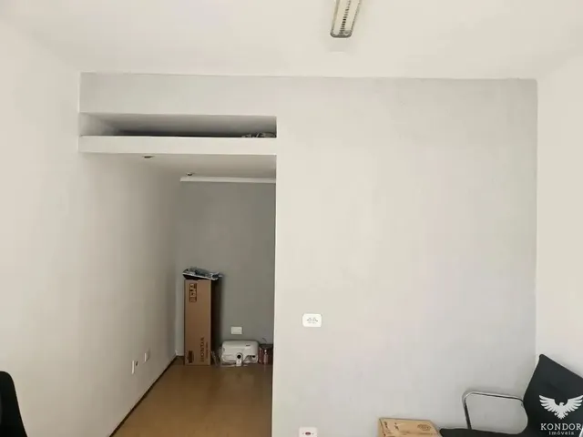 Sala à venda, no bairro Centro em Curitiba