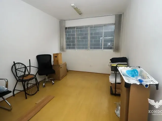 Sala à venda, no bairro Centro em Curitiba