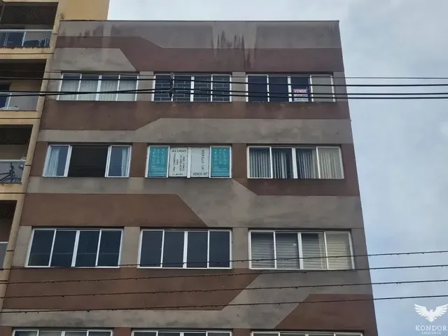 Sala à venda, no bairro Centro em Curitiba