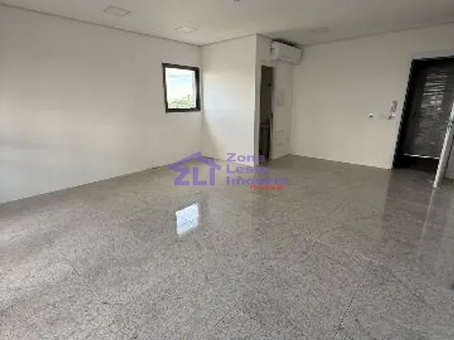 Sala com 40m², para alugar, no bairro Quarta Parada em São Paulo