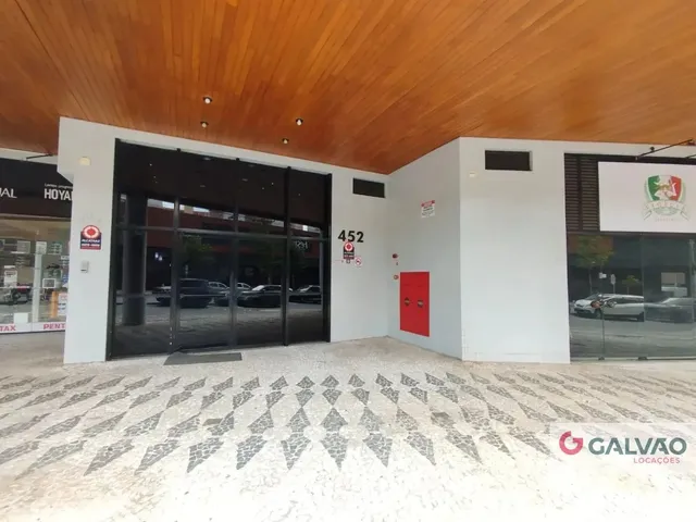 Sala para alugar, no bairro Água Verde em Curitiba
