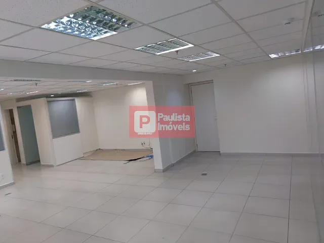 Sala com 150m², para alugar, no bairro Vila Almeida em São Paulo