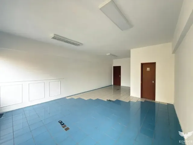 Sala à venda, no bairro Centro em Curitiba