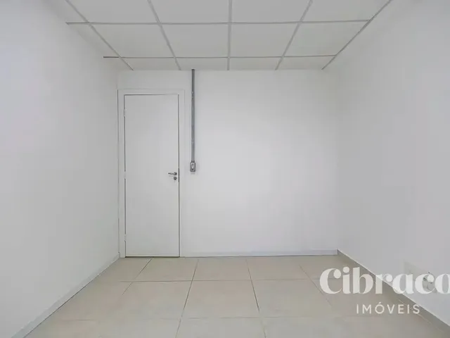 Sala para alugar, no bairro Centro Cívico em Curitiba