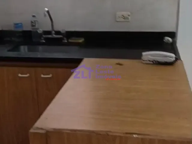 Sala com 80m², para alugar, no bairro Vila Gomes Cardim em São Paulo