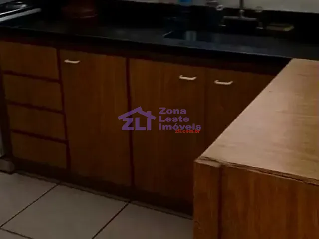 Sala com 80m², para alugar, no bairro Vila Gomes Cardim em São Paulo
