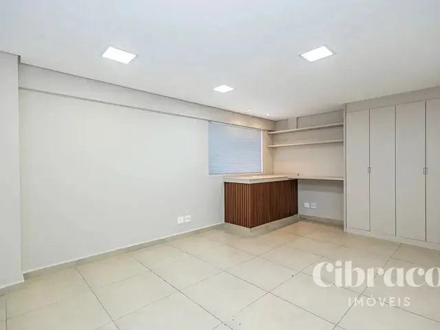 Sala para alugar, no bairro Centro Cívico em Curitiba
