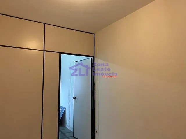 Sala com 25m², para alugar, no bairro Vila Gomes Cardim em São Paulo
