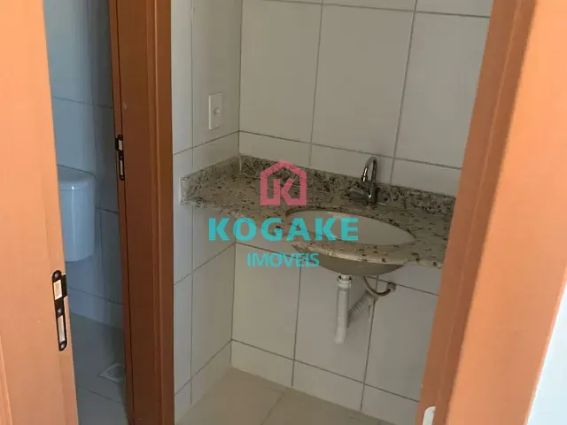 Sala à venda ou para alugar, no bairro Centro em São José dos Campos