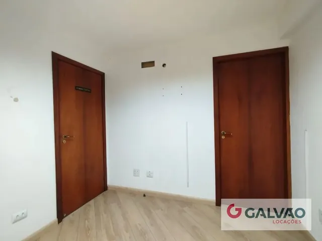 Sala para alugar, no bairro Centro em Curitiba