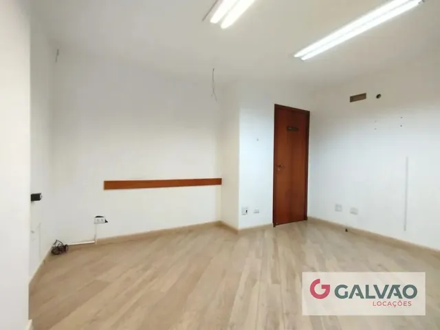 Sala para alugar, no bairro Centro em Curitiba