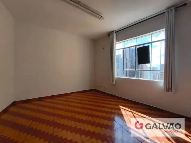 Sala para alugar, no bairro Centro em Curitiba