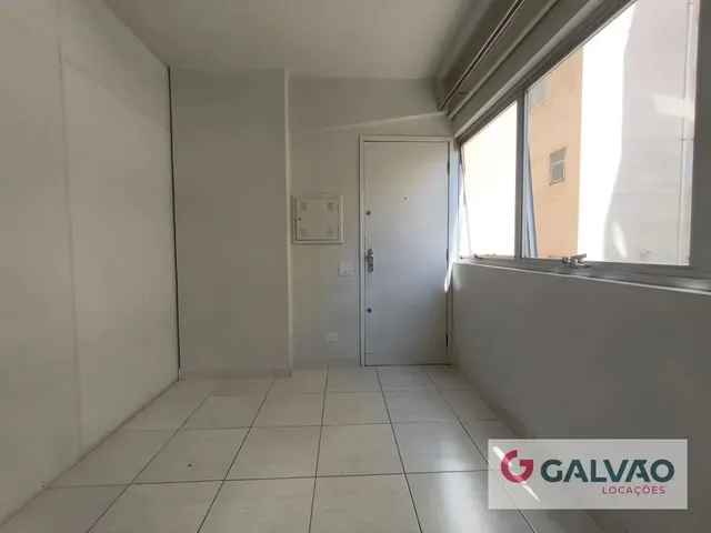 Sala para alugar, no bairro Centro em Curitiba