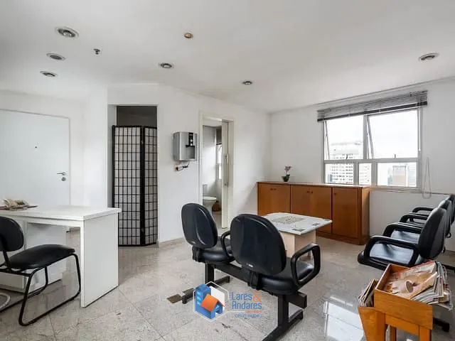 Sala com 68m², à venda, no bairro Jardim Paulista em São Paulo
