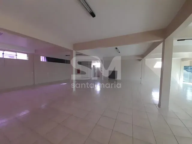Sala com 182m², para alugar, no bairro Passo dos Fortes em Chapecó