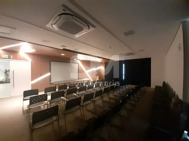 Sala com 100m², para alugar, no bairro Centro em Chapecó
