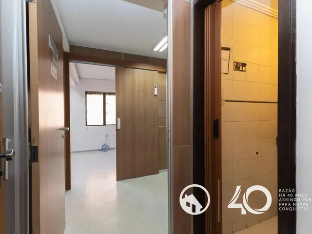 Sala para alugar, no bairro Centro em Curitiba