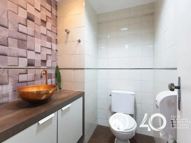 Sala para alugar, no bairro Centro em Curitiba