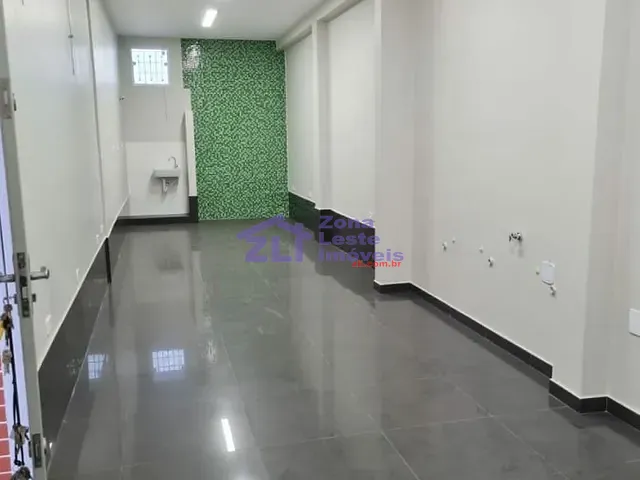 Sala com 32m², para alugar, no bairro Vila Prudente em São Paulo