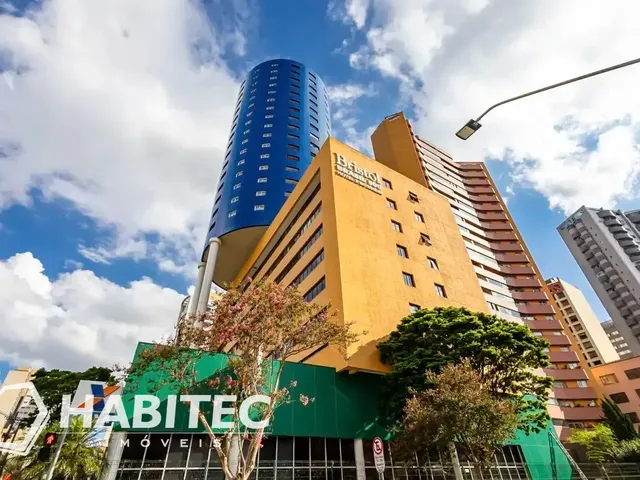 Sala à venda, no bairro Batel em Curitiba