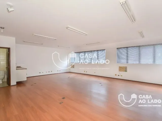 Sala para alugar, no bairro Centro em Curitiba