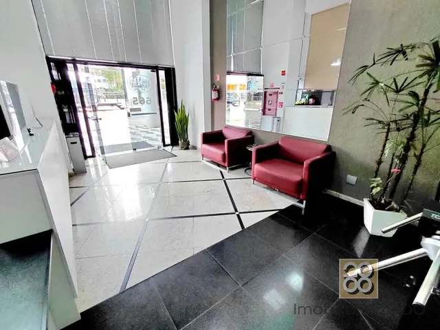 Sala para alugar, no bairro Água Verde em Curitiba