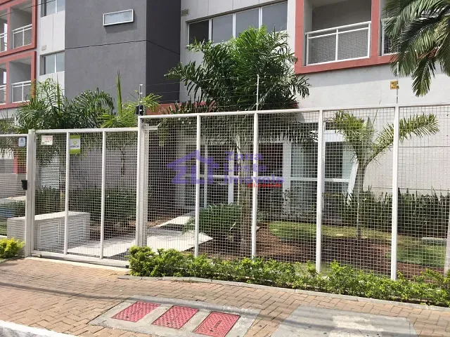 Sala à venda ou para alugar, no bairro Vila Prudente em São Paulo
