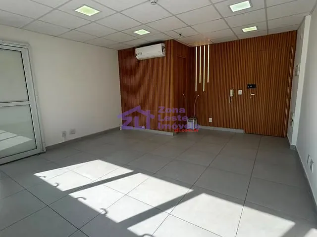 Sala à venda ou para alugar, no bairro Vila Prudente em São Paulo