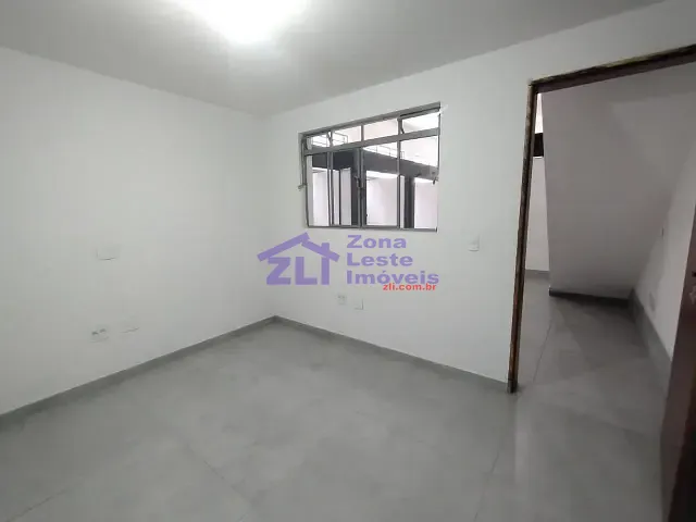 Sala com 10m², para alugar, no bairro Cidade Centenário em São Paulo
