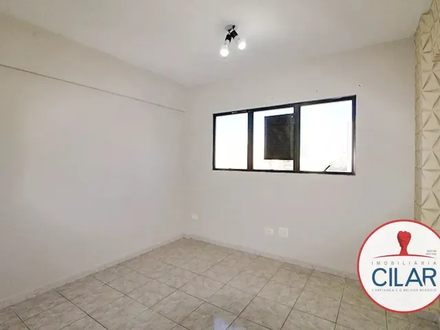 Sala à venda, no bairro Centro em Curitiba