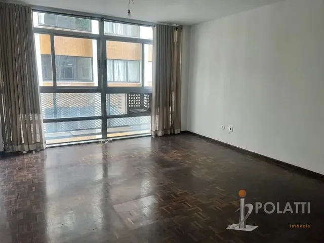 Sala à venda ou para alugar, no bairro Centro Cívico em Curitiba