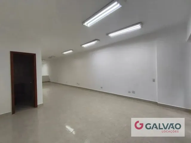 Sala para alugar, no bairro Centro em Curitiba