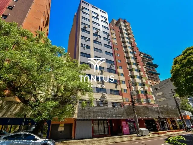 Sala à venda, no bairro Centro em Curitiba