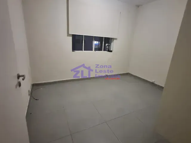 Sala para alugar, no bairro Vila Gomes Cardim em São Paulo