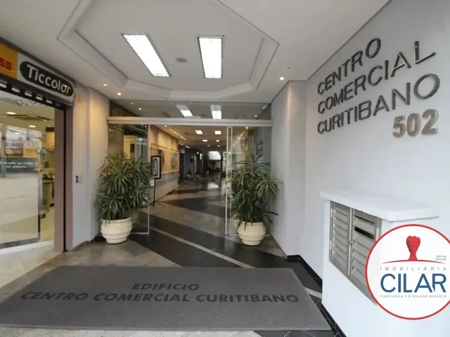 Sala à venda, no bairro Centro em Curitiba