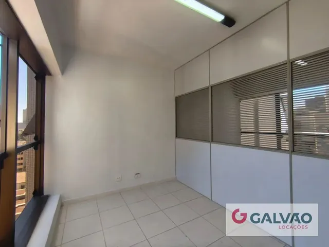 Sala para alugar, no bairro Centro em Curitiba