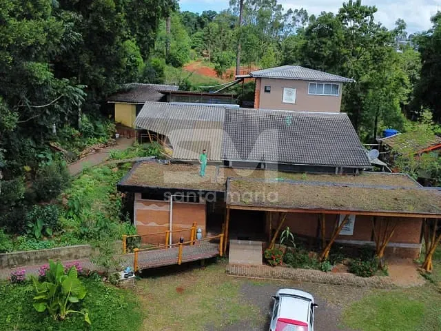 Sala com 481m², para alugar, no bairro Esplanada em Chapecó