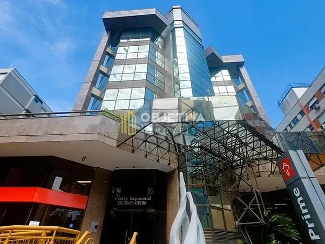 Sala para alugar, no bairro Auxiliadora em Porto Alegre