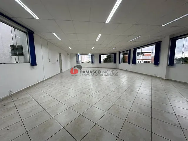 Sala com 200m², para alugar, no bairro Barcelona em São Caetano do Sul