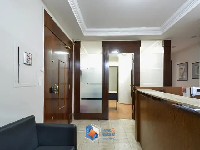 Sala com 126m², à venda, no bairro República em São Paulo