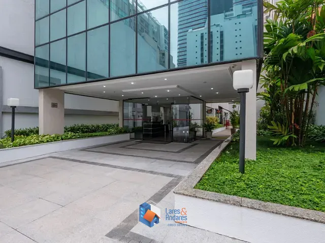 Sala com 88m², à venda, no bairro Cerqueira César em São Paulo