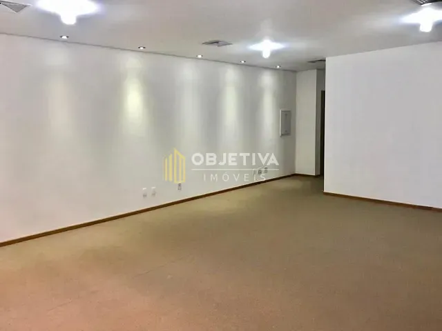 Sala para alugar, no bairro Floresta em Porto Alegre