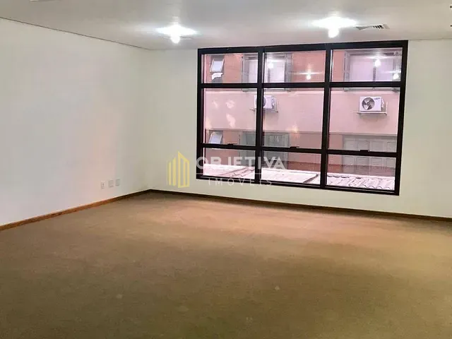Sala para alugar, no bairro Floresta em Porto Alegre