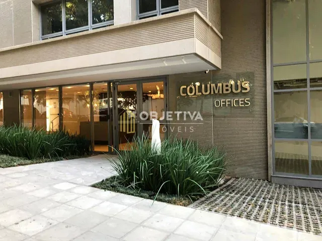 Sala com 230m², à venda ou para alugar, no bairro Auxiliadora em Porto Alegre