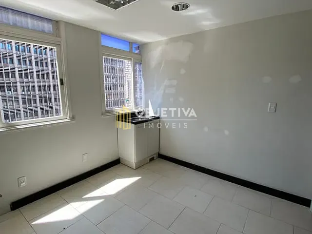 Sala para alugar, no bairro Centro Histórico em Porto Alegre