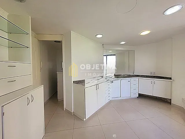 Sala com 58m², para alugar, no bairro Independência em Porto Alegre
