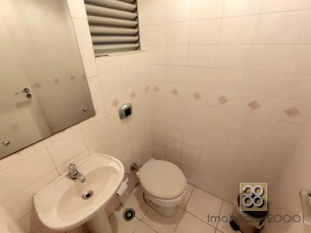 Sala à venda, no bairro Centro em Curitiba