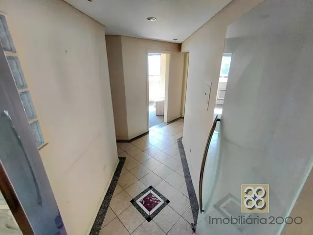 Sala à venda, no bairro Centro em Curitiba