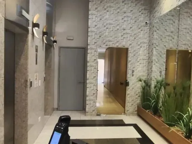 Sala à venda, no bairro Centro em Curitiba